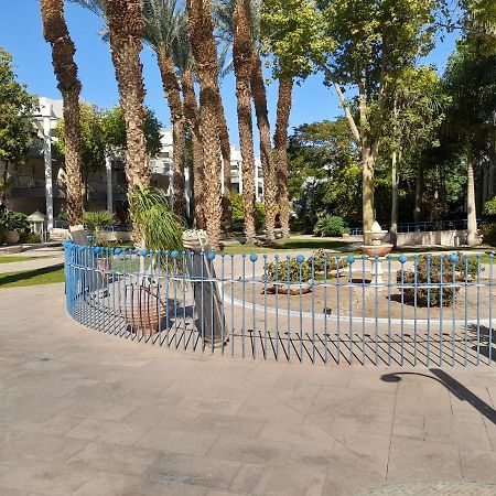 Royal Park Eilat Apartman Kültér fotó